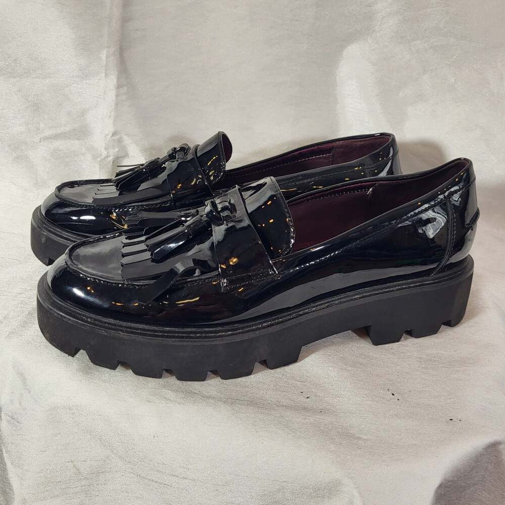 Franco Sarto Bersa Tassel Loafer in Black Patent, size 7.5